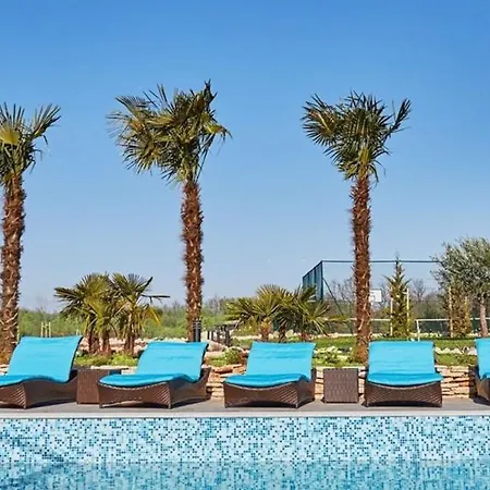 别墅 Beautiful In A Spacious Estate